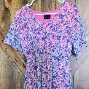 Ladie's boutique dress